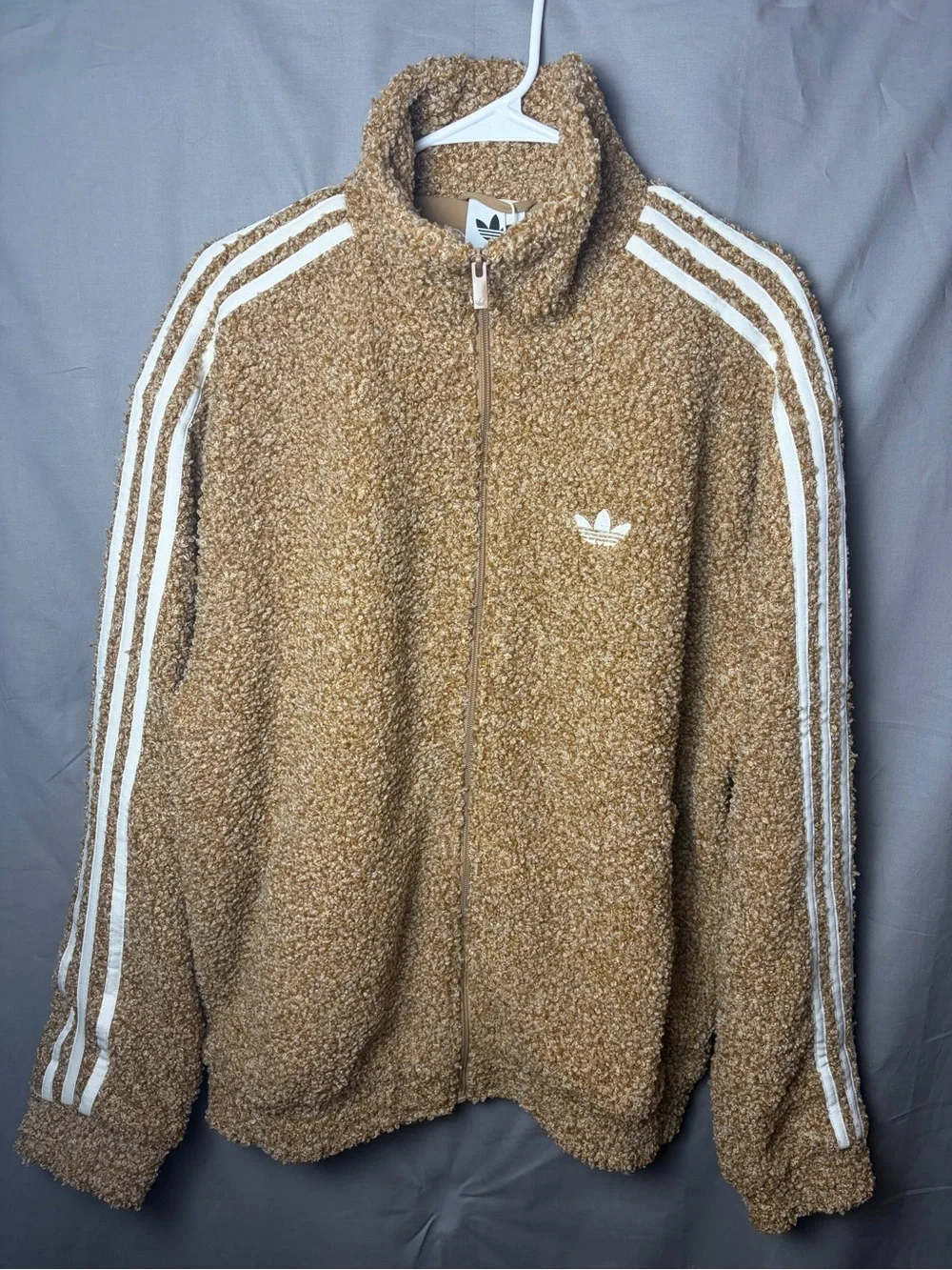 adidas Men’s BOUCLE FB TT brand new Medium